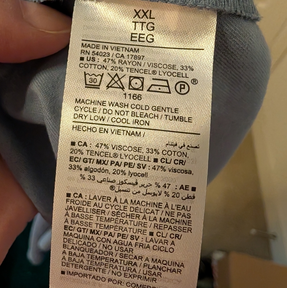 OLD NAVY Shorts in Light Blue Pleat Front High Rise 5 in Inseam Plus Size XXL - Picture 9 of 13